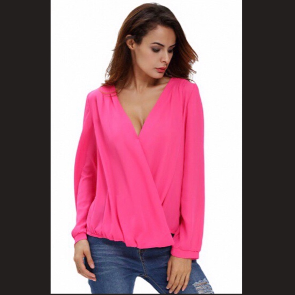 💖ONE LEFT💖 Pink Crochet Back Front-Wrap Tunic! - Picture 2 of 7